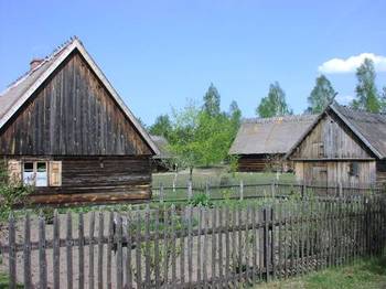 Zagroda kaszubska (skansen we Wdzydzach Kiszewskich) fot. B. Grabowska